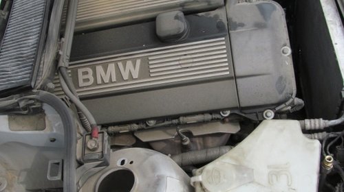 Dezmembrari BMW seria 3 2.0i din 2001