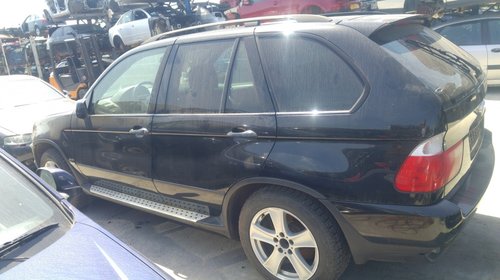 Dezmembrari BMW X5 E53 4.4i automat 2002