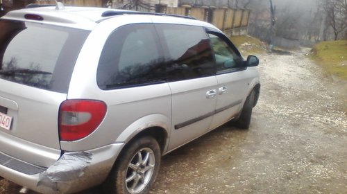 Dezmembrari Chrysler Grand Voyager 2.8 CRD