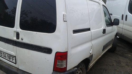 Dezmembrari Citroen berlingo 1,9 d din 2004