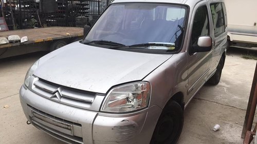 Dezmembrari Citroen Berlingo 2.0 hdi 2004