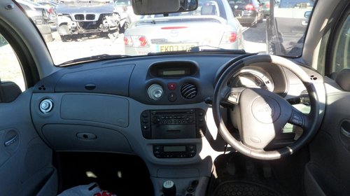 Dezmembrari Citroen C3 1.4 HDI 2004