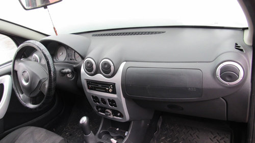 Dezmembrari Dacia Sandero 1.4i din 2008