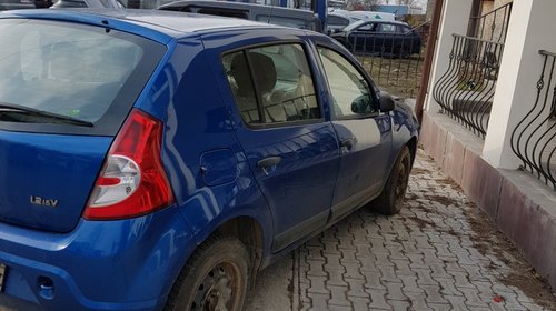 Dezmembrari DACIA SANDERO 2009 1.2 16V 44.000KM(import GERMANIA)