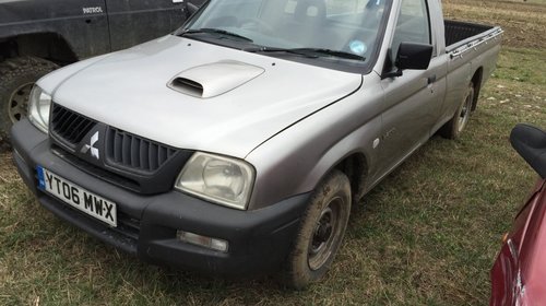 Dezmembrari dezmembrari mitsubishi l200 an 2006 motor 2500 4d56