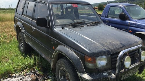 Dezmembrari dezmembrari mitsubishi pajero 3.0 benzina automata