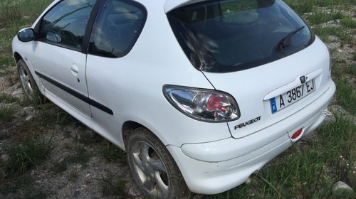 Dezmembrari dezmembrari peugeot 206 an 2001 1,900 diesel