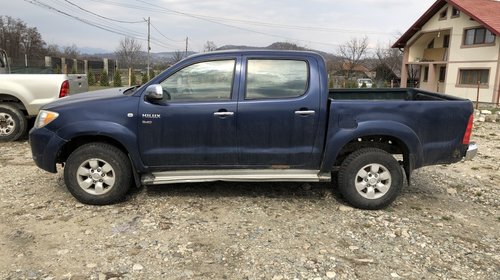 Dezmembrari dezmembrari piese toyota hilux 2006 euro3