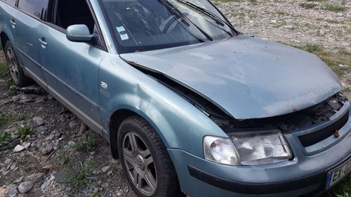 Dezmembrari dezmembrari piese vw passat 1,9 diesel 116cp an 2001 break stanga