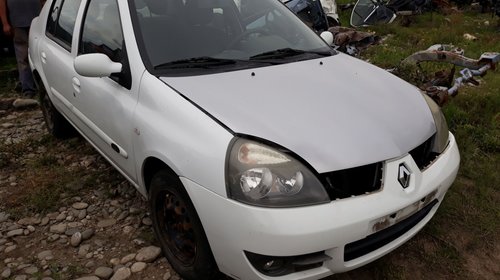 Dezmembrari Dezmembrari renault clio symbol 2006 benzina 1,4