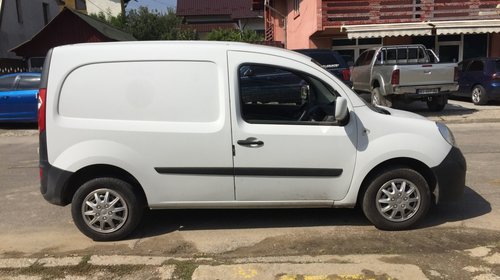 Dezmembrari dezmembrari renault kangoo an 2010 motor 1,5