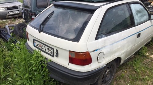 Dezmembrari dezmembrez opel astra f 93 1,6i