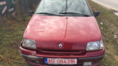 Dezmembrari dezmembrez renault clio an 97 mot