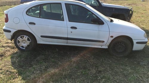 Dezmembrari dezmembrez renault megane 1,4