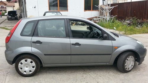 Dezmembrari Ford Fiesta 1.3i 2005