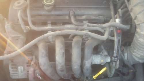 Dezmembrari ford focus din 2000 motor de 1.4 benzina