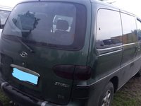 Dezmembrari Hyundai H1 an 2000