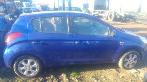 Dezmembrari Hyundai i20 2010 1.6 CRDI cut manuala