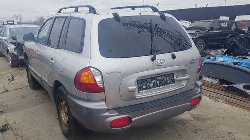 Dezmembrari Hyundai Santa Fe fabricație 2005 motor 2.0crdi