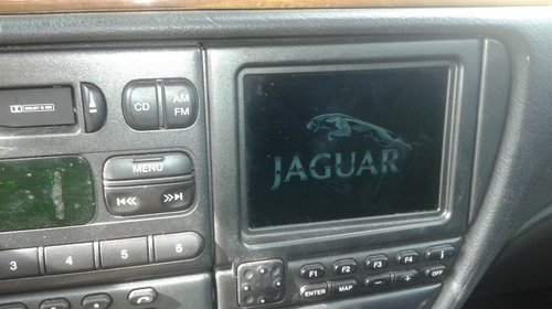 Dezmembrari Jaguar S-type 3.0 V6 benzina