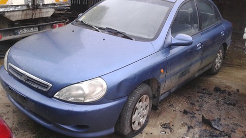 Dezmembrari Kia Rio 1,5 benzina, 2002