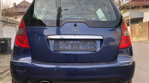 Dezmembrari Mercedes-Benz A-Class W169 FACELIFT 2009