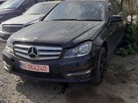 Dezmembrari Mercedes - Benz c class C250 2013 W204 facelift motor 2.2 cdi bara fata bara spate grila capota oglinda stanga oglinda dreapta aripa stanga dreapta usa portiera stanga dreapta fata spate dezmembrez