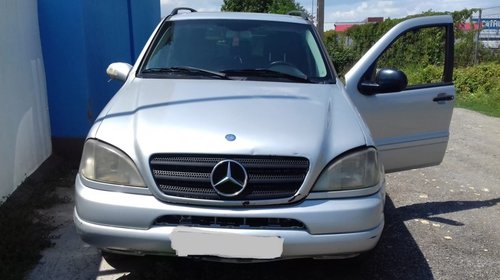 Dezmembrari Mercedes Benz ML 270 CDI An 2000 