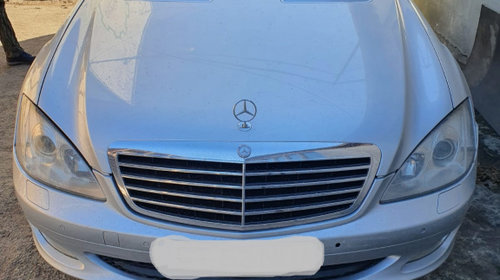 Dezmembrari Mercedes Benz S 320 CDI W221 LONG