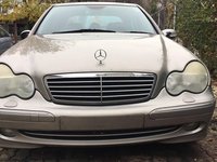 Dezmembrari Mercedes C class C200 Diesel w203 2006