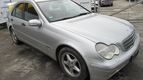 Dezmembrari Mercedes C200 2.2CDI din 2003
