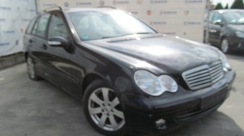 Dezmembrari Mercedes C200 2.2CDI din 2004