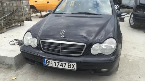 Dezmembrari Mercedes C200 kompressor 163 cp