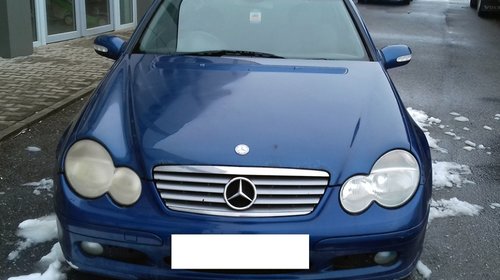 Dezmembrari Mercedes C220 CDI Coupe CL203