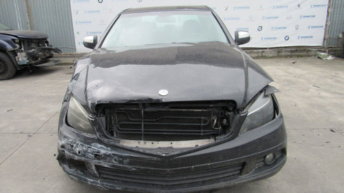 Dezmembrari Mercedes C220 W204 2.2CDI din 200