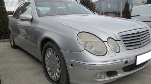 Dezmembrari Mercedes Clasa E 220CDI din 2002