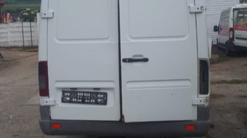 Dezmembrari Mercedes Sprinter 2.2 cdi 2003