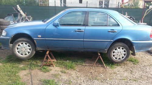 Dezmembrari Mercedes W202 C-class C250TD