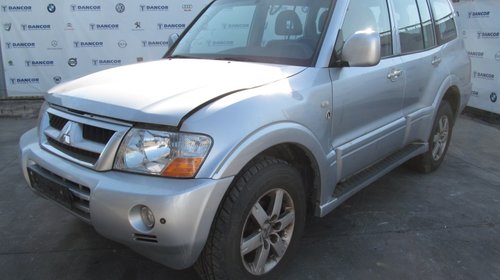 Dezmembrari Mitsubishi Pajero 3.2Di-D din 2005