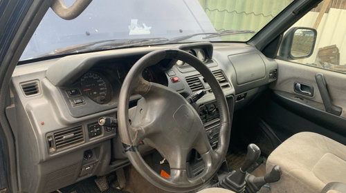 Dezmembrari Mitsubishi pajero 3,5 V6 24V benzina an 1998