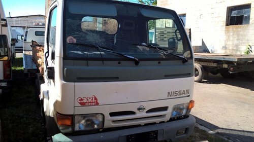 Dezmembrari Nissan CABSTAR 3000diesel, 2003