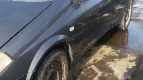 Dezmembrari Nissan primera P12 2005 1.8 benzina