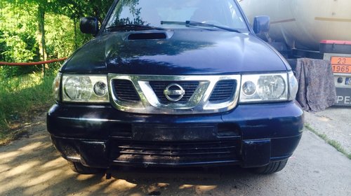 Dezmembrari nissan terrano 2 3.0 2004