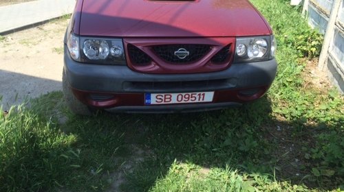 Dezmembrari nissan terrano 2,7 td,an 2004