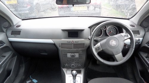 Dezmembrari Opel Astra H 1.6 16V automatic