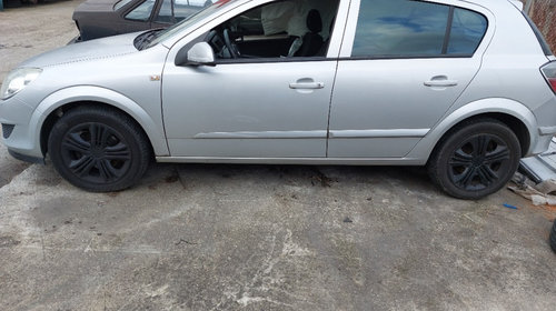 Dezmembrari OPEL ASTRA H 1.7 CDTI DIN 2009