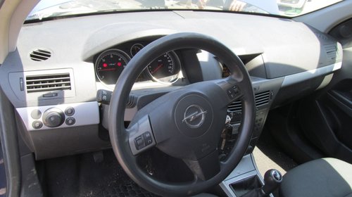Dezmembrari Opel Astra H 1.7CDTI din 2005