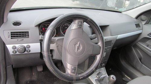 Dezmembrari Opel Astra H 1.7CDTI din 2005