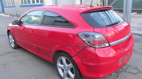 Dezmembrari Opel Astra H GTC 1.9CDTI