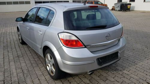 Dezmembrari Opel Astra H motor 1.6 benzină cod Z16XEP